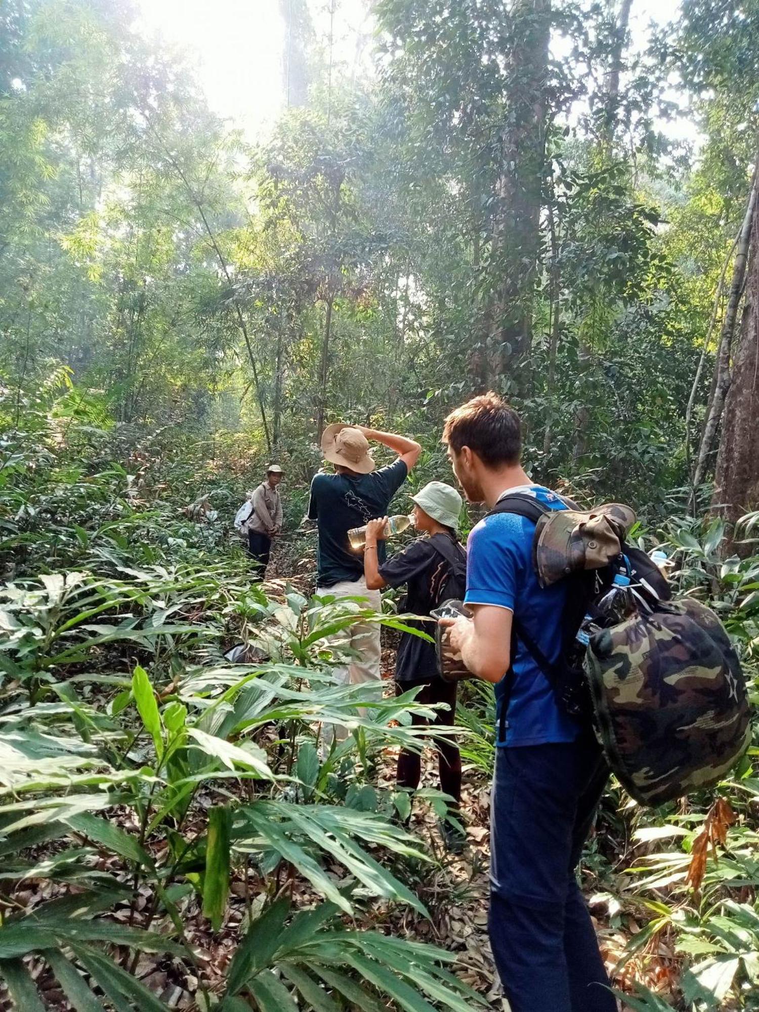 Bee Bee'S Chalets Home Stay And Trekking Banlung Екстер'єр фото