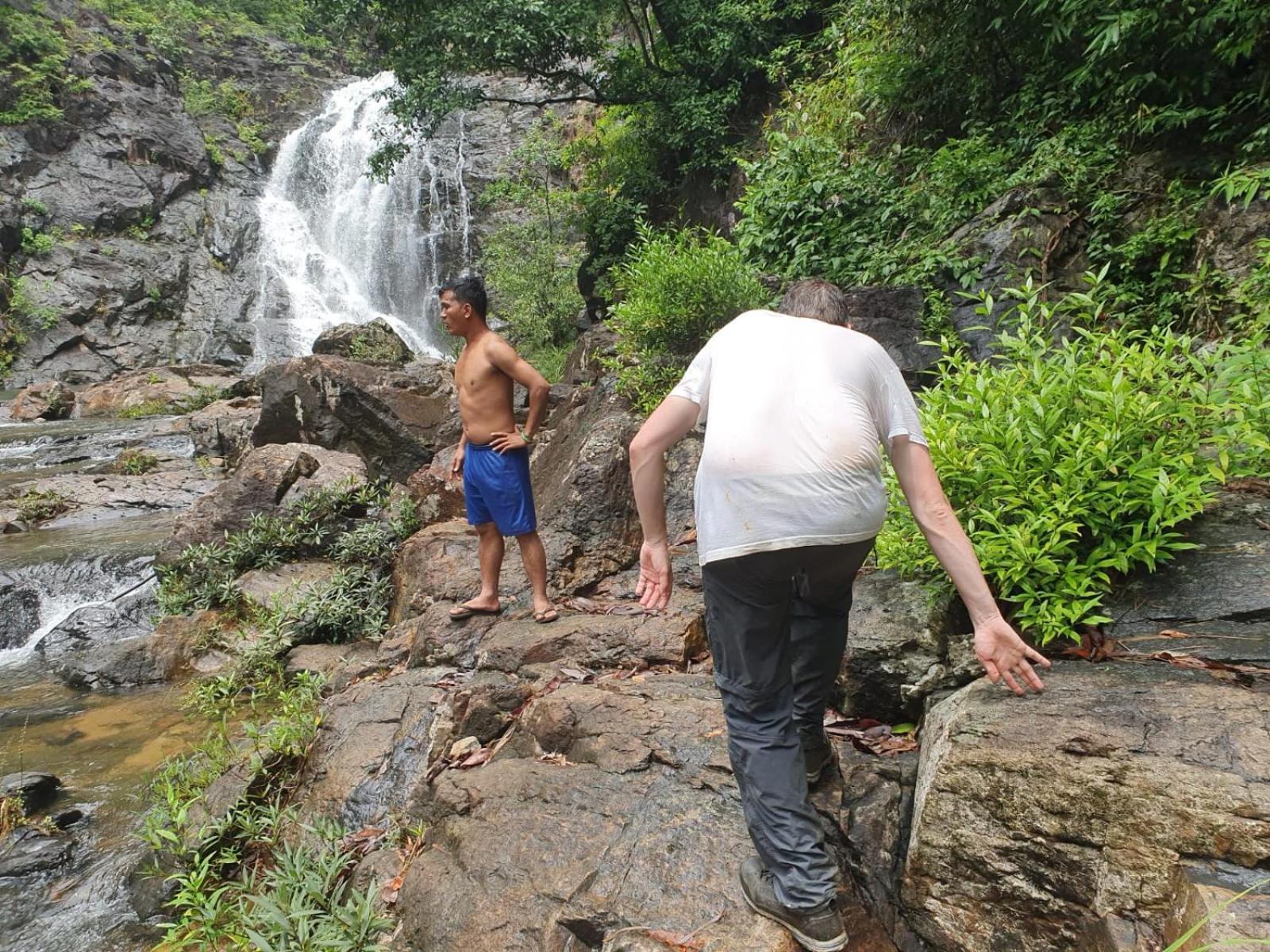 Bee Bee'S Chalets Home Stay And Trekking Banlung Екстер'єр фото