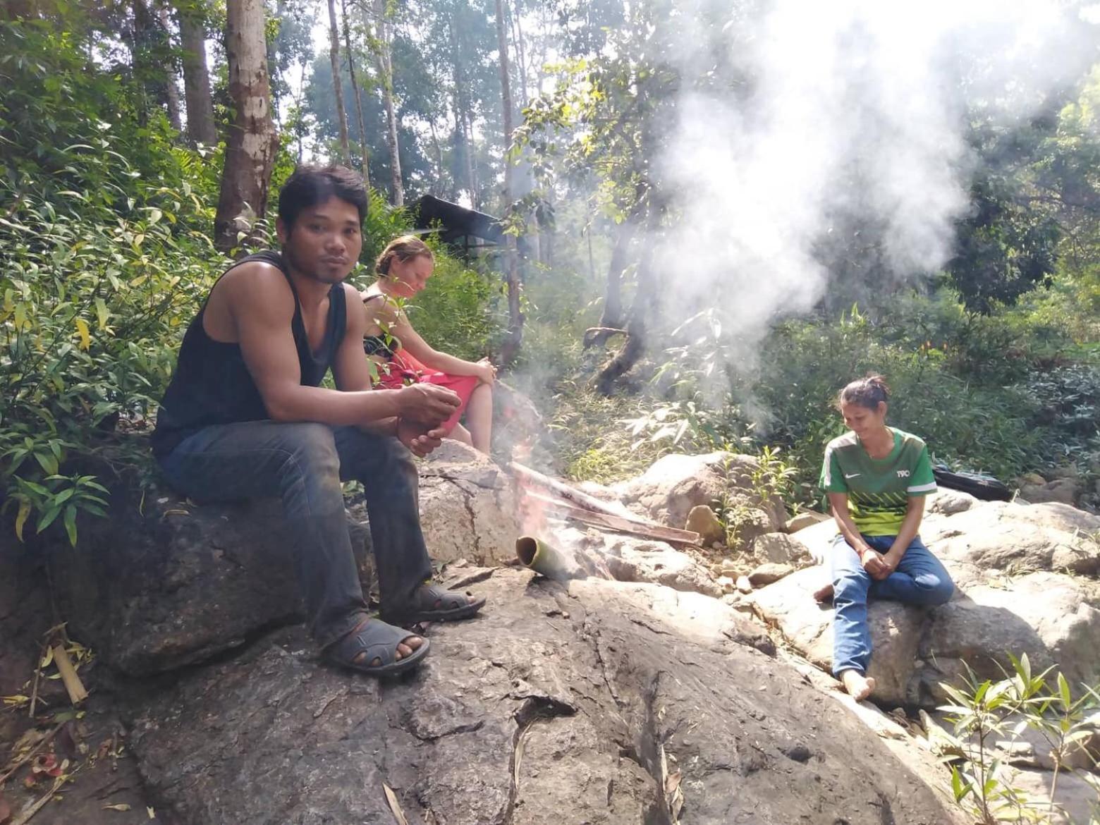 Bee Bee'S Chalets Home Stay And Trekking Banlung Екстер'єр фото