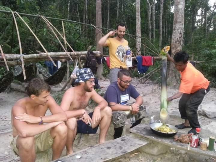 Bee Bee'S Chalets Home Stay And Trekking Banlung Екстер'єр фото