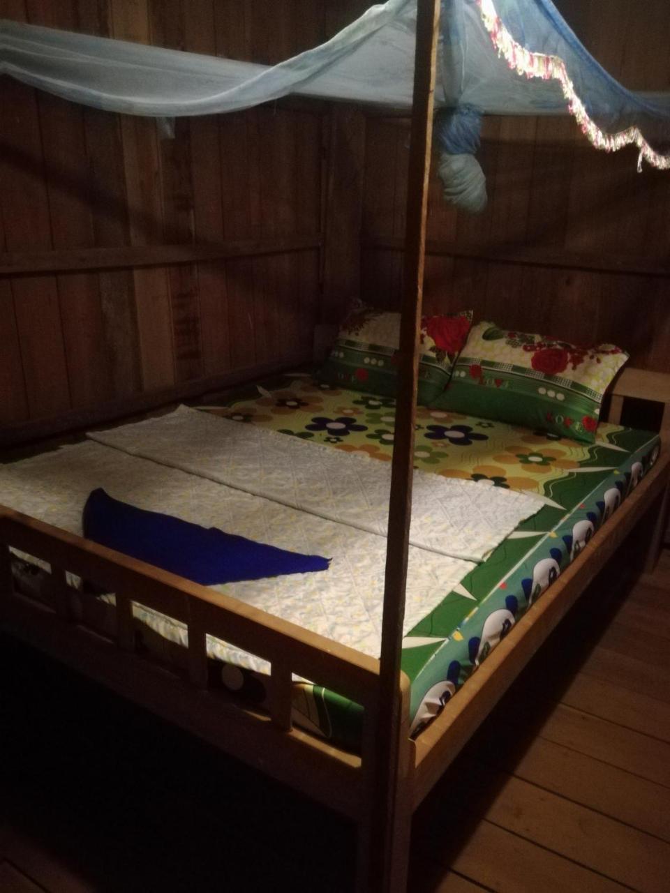 Bee Bee'S Chalets Home Stay And Trekking Banlung Екстер'єр фото