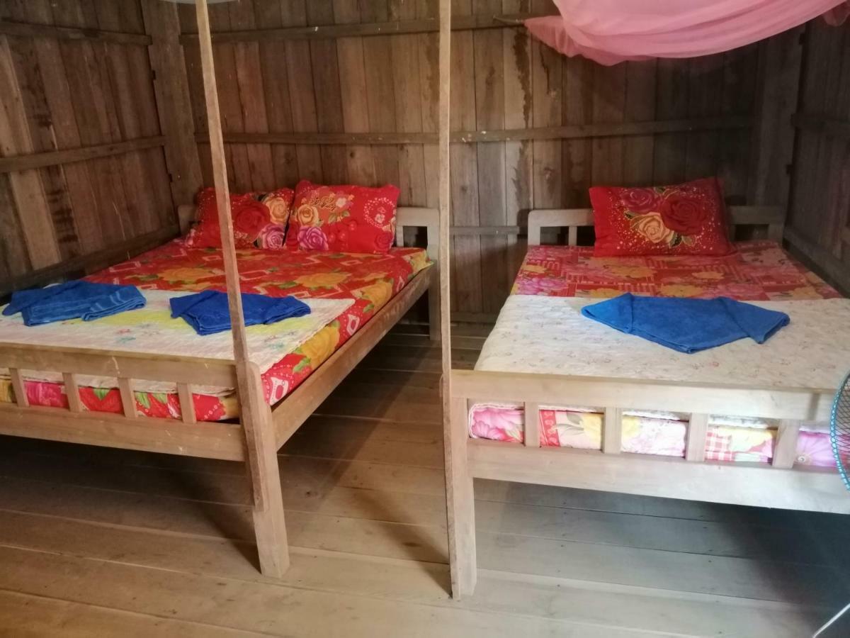 Bee Bee'S Chalets Home Stay And Trekking Banlung Екстер'єр фото